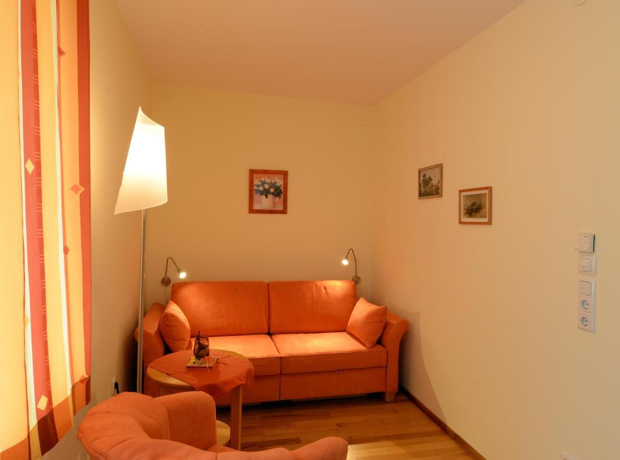 Ferienappartement Regina Schrems  Exterior photo