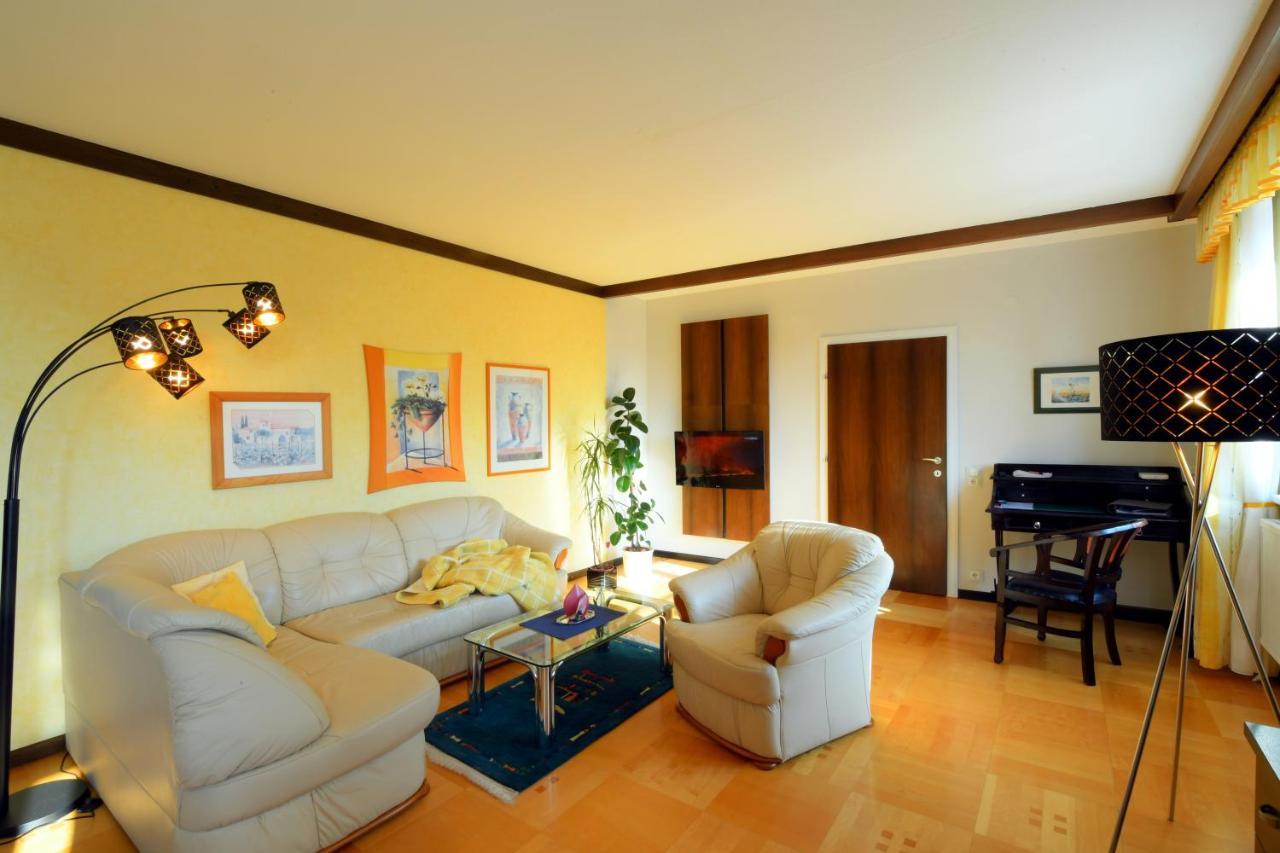 Ferienappartement Regina Schrems  Exterior photo